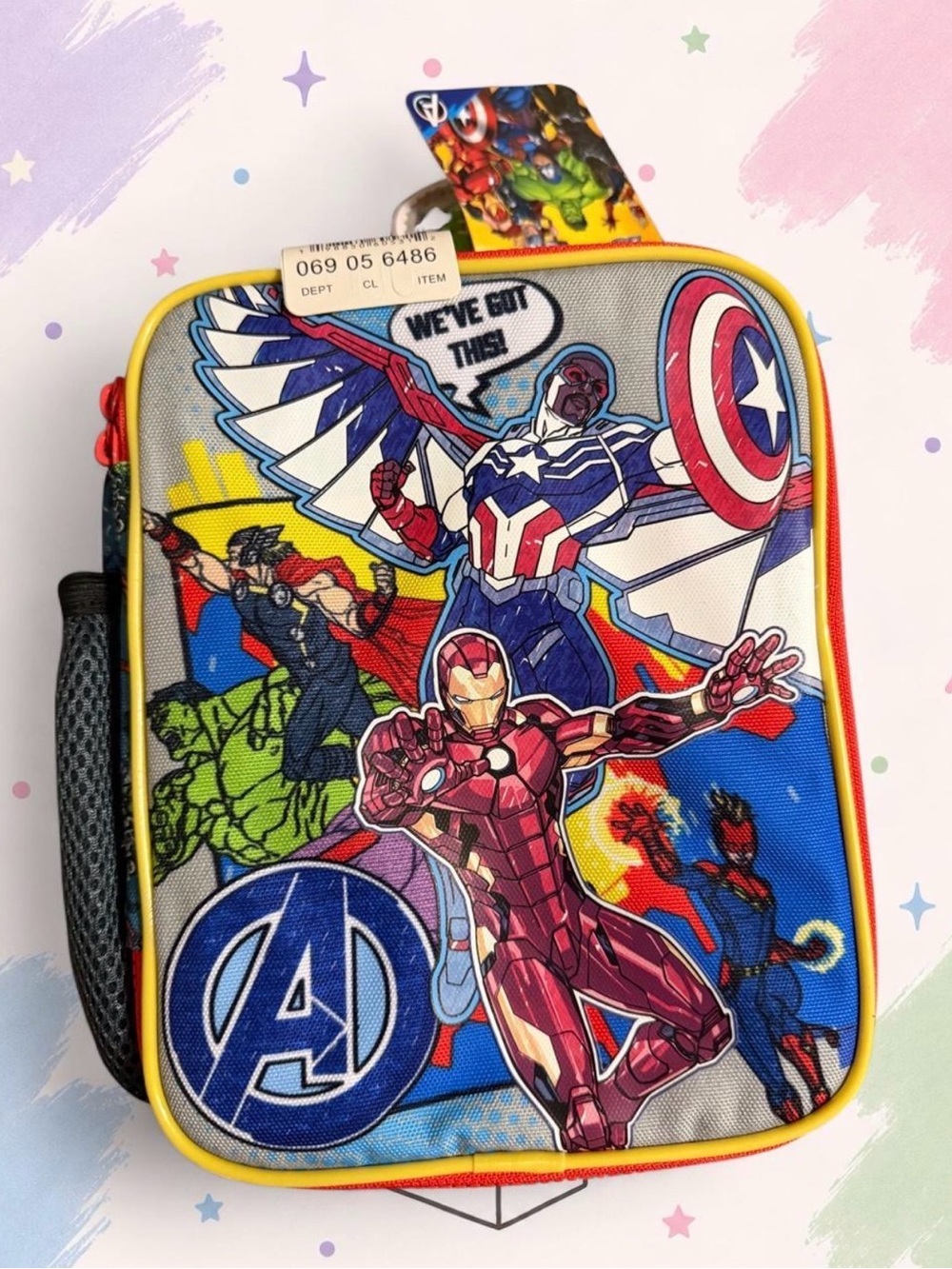 Marvel Kids Avengers Lunch Bag in Red, Blue, Yellow, White, Green